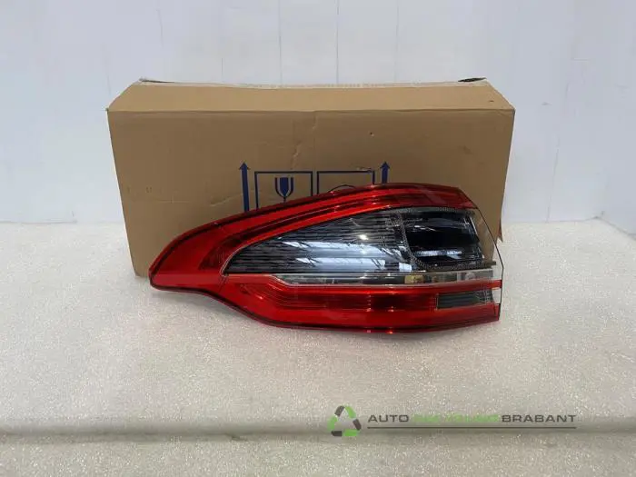 Feu arrière gauche Ford S-Max